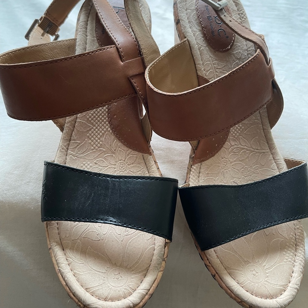 B.O.C leather, two-tone, wedge-heeled, strappy sandals. Size 11. Worn only once.